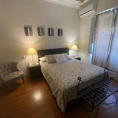 Apartamentos Mercado De Triana Sevilla Eksteriør bilde