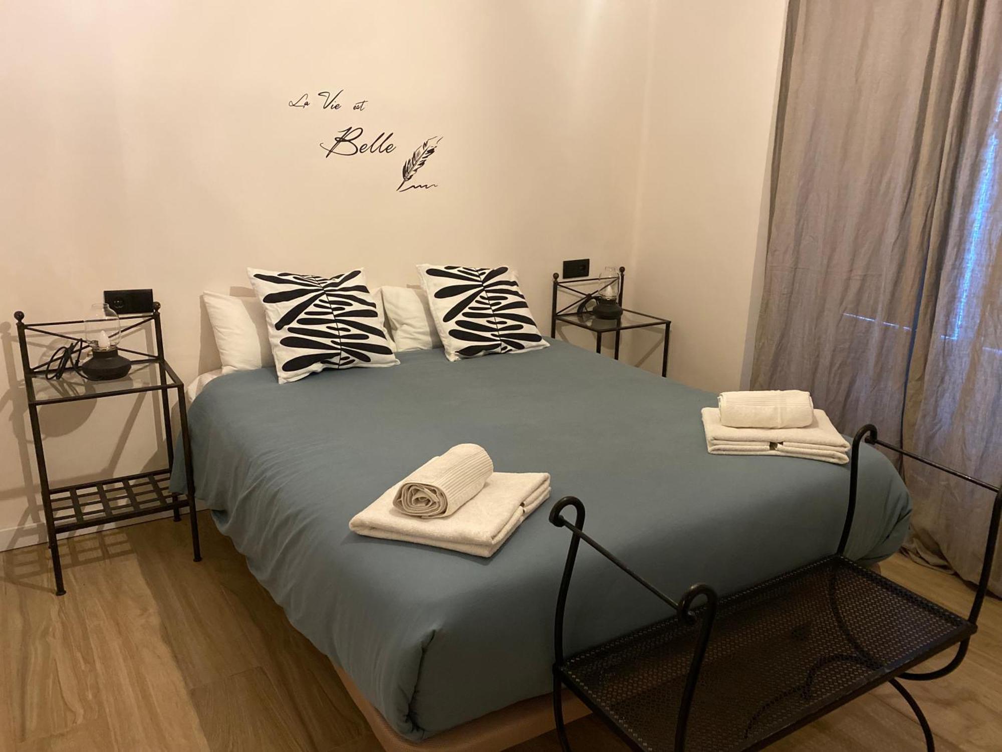 Apartamentos Mercado De Triana Sevilla Eksteriør bilde
